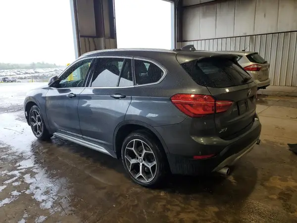 WBXHT3C5XK5L90567 2019 BMW X1 - Image 2