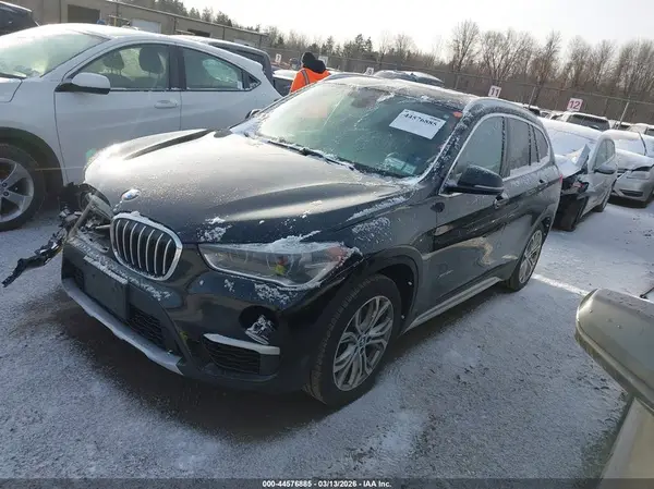 WBXHT3Z30G4A48891 2016 BMW X1 - Image 2