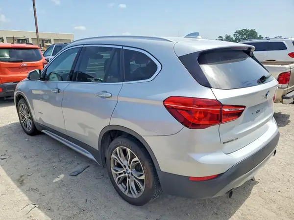 WBXHT3Z30G4A50785 2016 BMW X1 - Image 2
