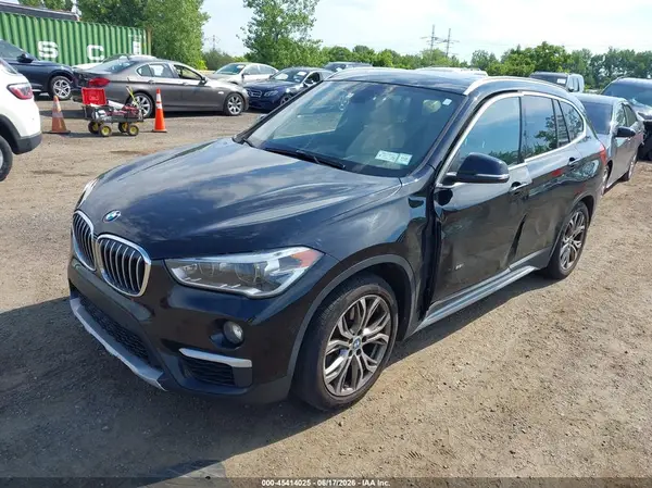 WBXHT3Z30G4A50916 2016 BMW X1 - Image 2