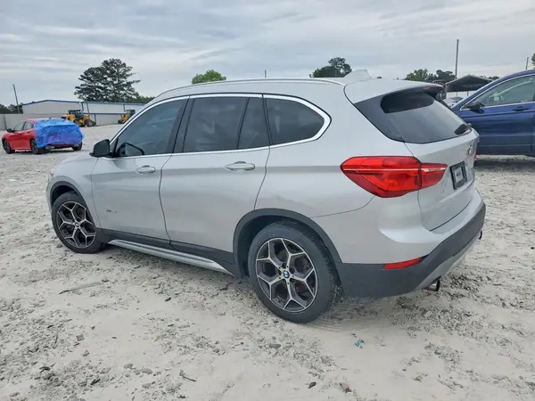WBXHT3Z30G4A50978 2016 BMW X1 - Image 2