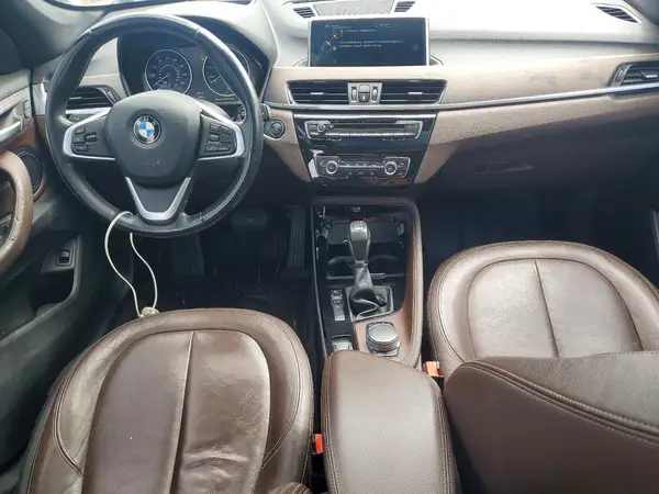 WBXHT3Z30G4A50978 2016 BMW X1 - Image 8