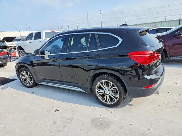 WBXHT3Z30H4A53655 2017 BMW X1 - Image 2