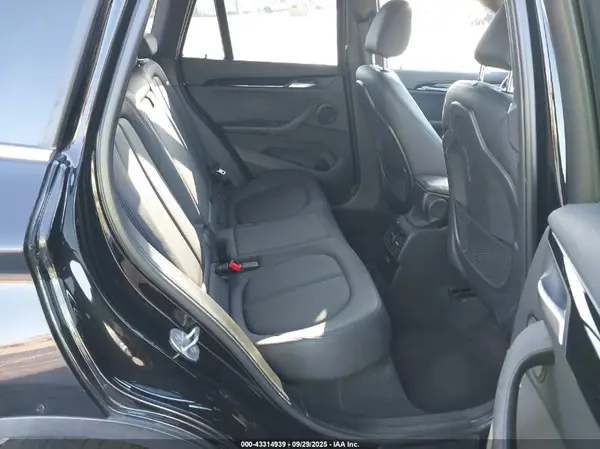 WBXHT3Z30H4A54093 2017 BMW X1 - Image 8