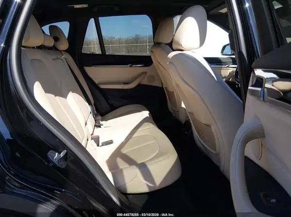 WBXHT3Z30H4A55695 2017 BMW X1 - Image 8
