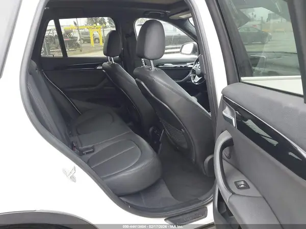 WBXHT3Z30J4A66475 2018 BMW X1 - Image 8