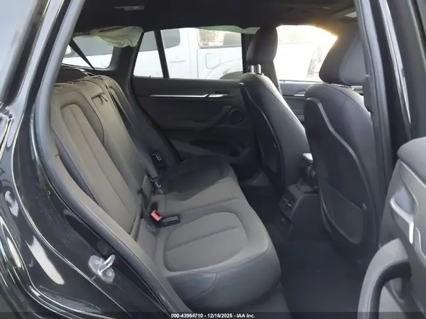 WBXHT3Z31G4A47927 2016 BMW X1 - Image 8