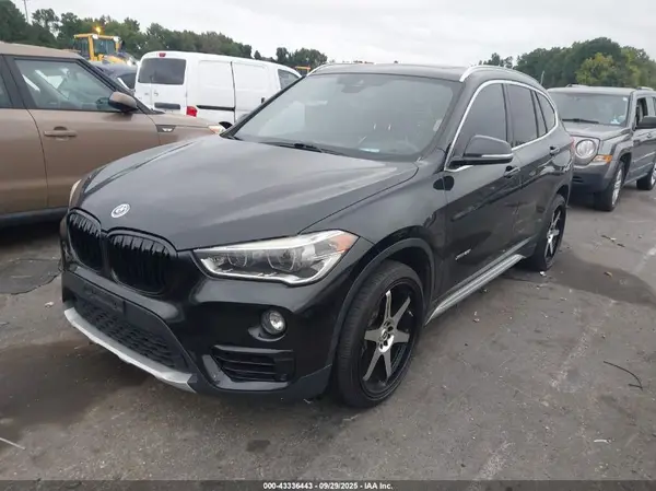 WBXHT3Z31G4A49614 2016 BMW X1 - Image 2