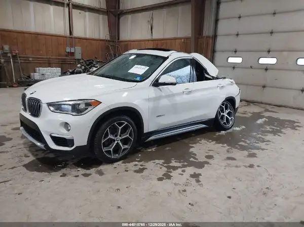 WBXHT3Z31G4A51802 2016 BMW X1 - Image 2