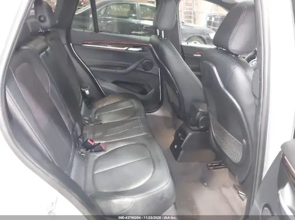 WBXHT3Z31H4A52241 2017 BMW X1 - Image 8