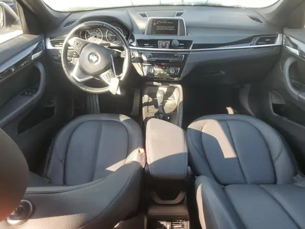 WBXHT3Z31H4A56581 2017 BMW X1 - Image 8