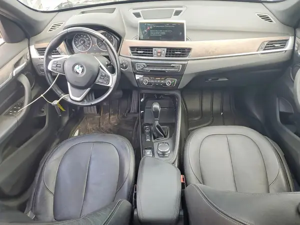 WBXHT3Z32G4A51761 2016 BMW X1 - Image 8