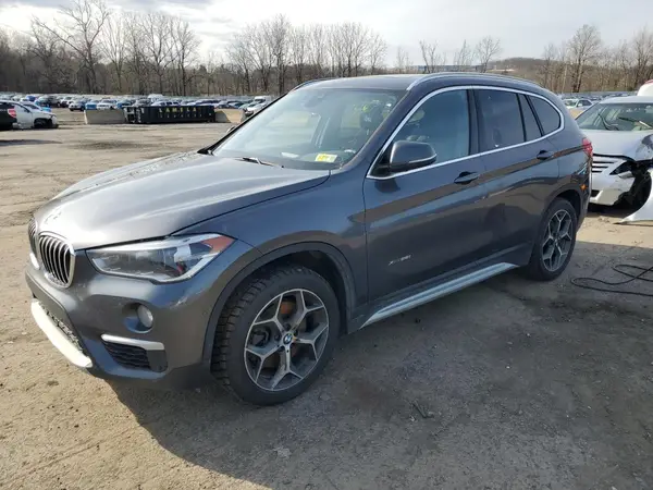 WBXHT3Z32H4A54399 2017 BMW X1 - Image 1