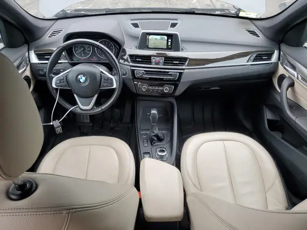 WBXHT3Z32H4A55262 2017 BMW X1 - Image 8