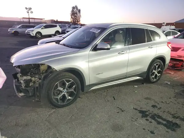 WBXHT3Z32H4A55942 2017 BMW X1 - Image 1