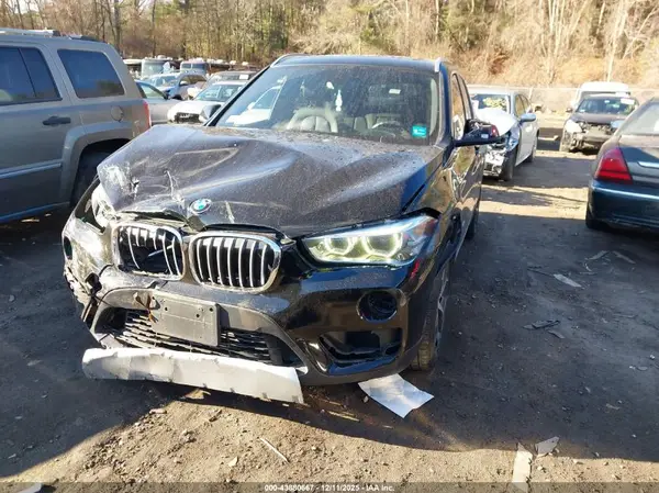 WBXHT3Z33H4A53536 2017 BMW X1 - Image 2
