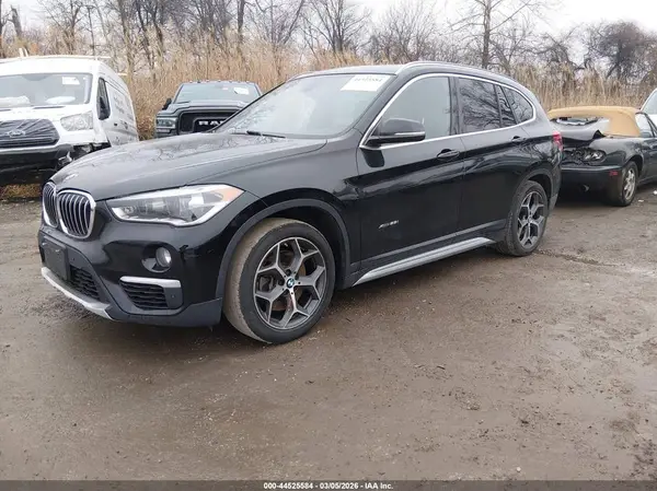 WBXHT3Z33H4A55903 2017 BMW X1 - Image 2