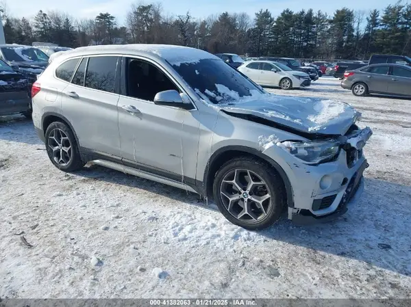 WBXHT3Z34H4A54128 2017 BMW X1 - Image 1