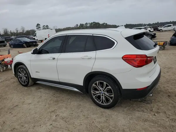 WBXHT3Z34H4A57322 2017 BMW X1 - Image 2