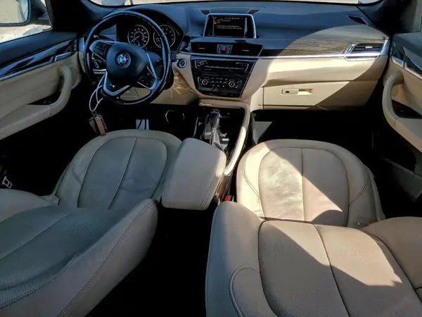 WBXHT3Z34H4A57420 2017 BMW X1 - Image 8