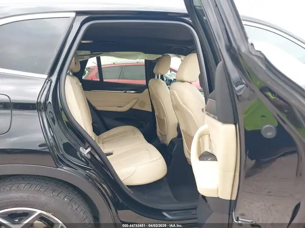 WBXHT3Z34H4A57692 2017 BMW X1 - Image 8