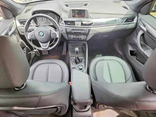 WBXHT3Z34H4A58258 2017 BMW X1 - Image 8
