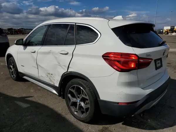WBXHT3Z35G4A48126 2016 BMW X1 - Image 2