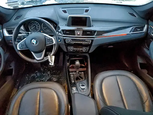 WBXHT3Z35G4A50359 2016 BMW X1 - Image 8