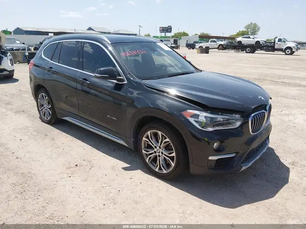 WBXHT3Z35G4A50734 2016 BMW X1 - Image 1