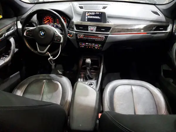 WBXHT3Z35H4A52100 2017 BMW X1 - Image 8