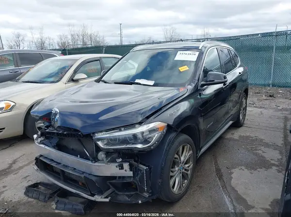 WBXHT3Z35H4A56020 2017 BMW X1 - Image 2