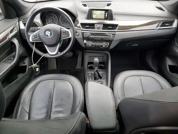 WBXHT3Z35H4A57300 2017 BMW X1 - Image 8