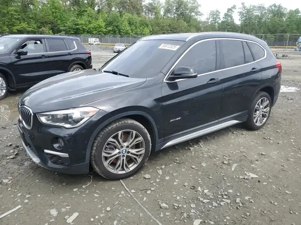 WBXHT3Z35H4A65798 2017 BMW X1 - Image 1