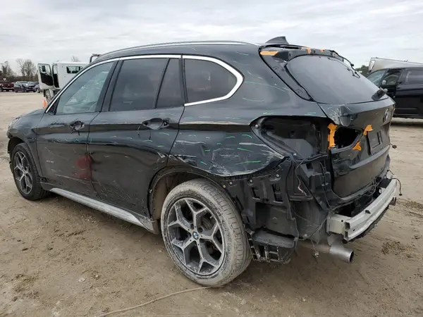 WBXHT3Z35J4A66665 2018 BMW X1 - Image 2