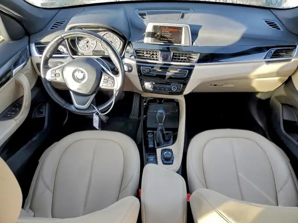 WBXHT3Z36G4A48197 2016 BMW X1 - Image 8