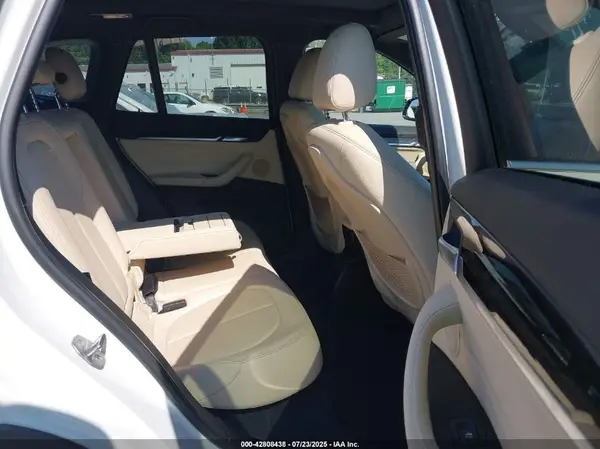 WBXHT3Z36G4A48894 2016 BMW X1 - Image 8