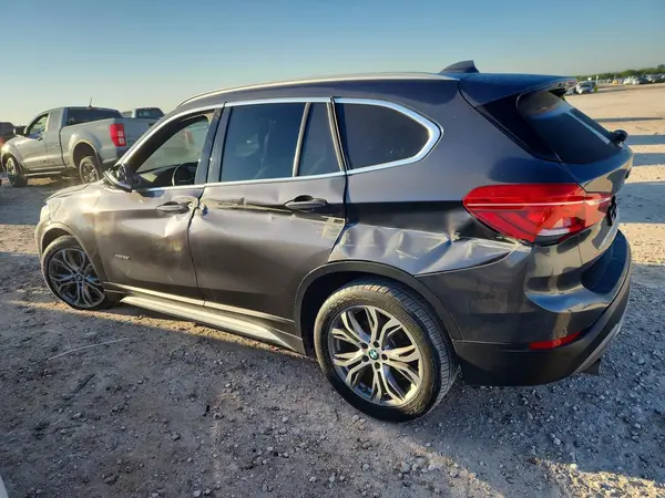 WBXHT3Z36G4A49611 2016 BMW X1 - Image 2