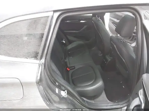 WBXHT3Z36G4A49933 2016 BMW X1 - Image 8