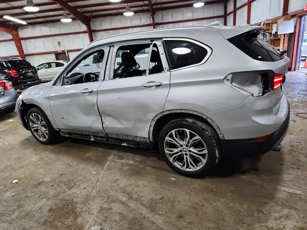 WBXHT3Z36G4A50497 2016 BMW X1 - Image 2