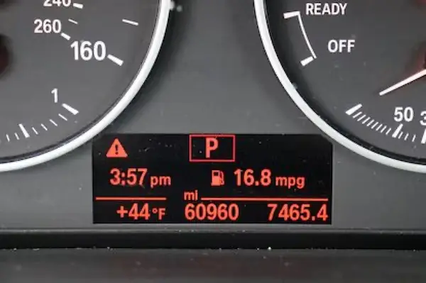 WBXHT3Z36H4A52378 2017 BMW X1 - Image 8
