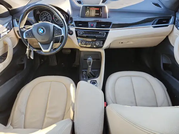 WBXHT3Z36H4A65230 2017 BMW X1 - Image 8
