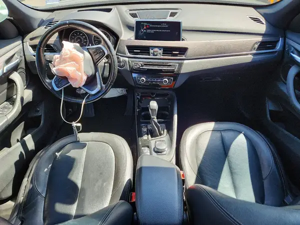 WBXHT3Z37G4A47933 2016 BMW X1 - Image 8