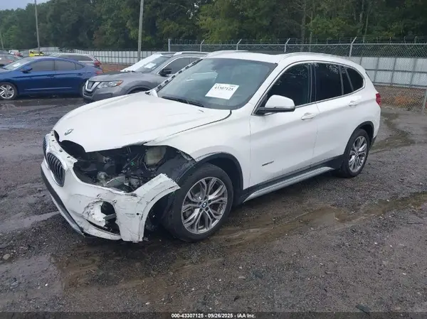 WBXHT3Z37G4A50685 2016 BMW X1 - Image 2