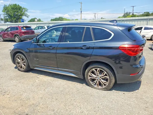 WBXHT3Z37G4A50895 2016 BMW X1 - Image 2