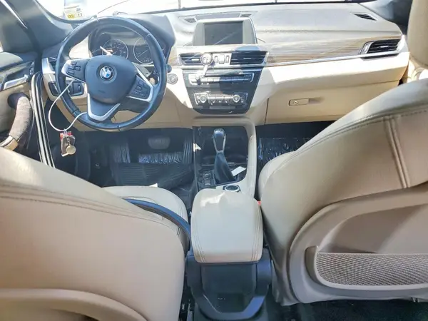 WBXHT3Z37G4A50895 2016 BMW X1 - Image 8