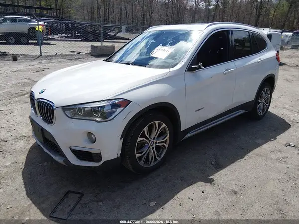 WBXHT3Z37H4A52289 2017 BMW X1 - Image 2