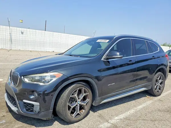 WBXHT3Z37H4A53670 2017 BMW X1 - Image 1