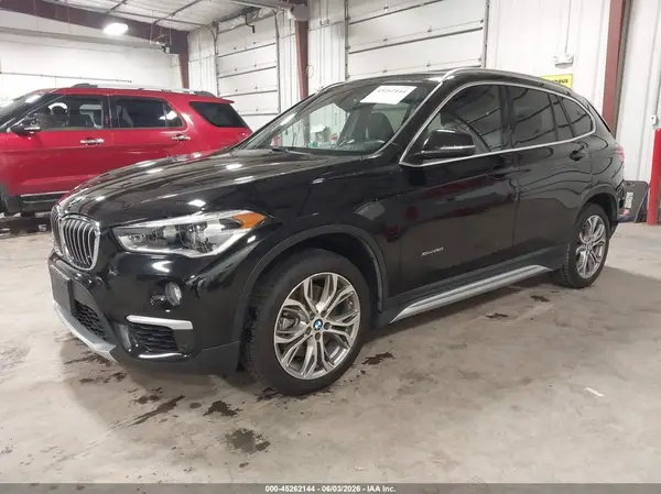 WBXHT3Z37H4A55547 2017 BMW X1 - Image 2