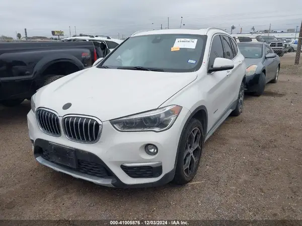WBXHT3Z37H4A57184 2017 BMW X1 - Image 2