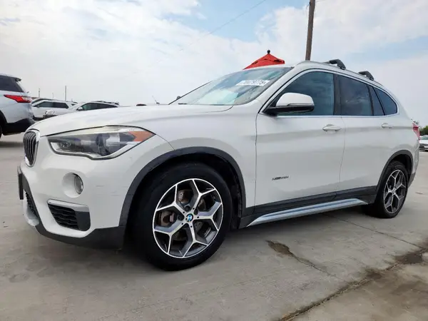 WBXHT3Z38G4A51196 2016 BMW X1 - Image 1